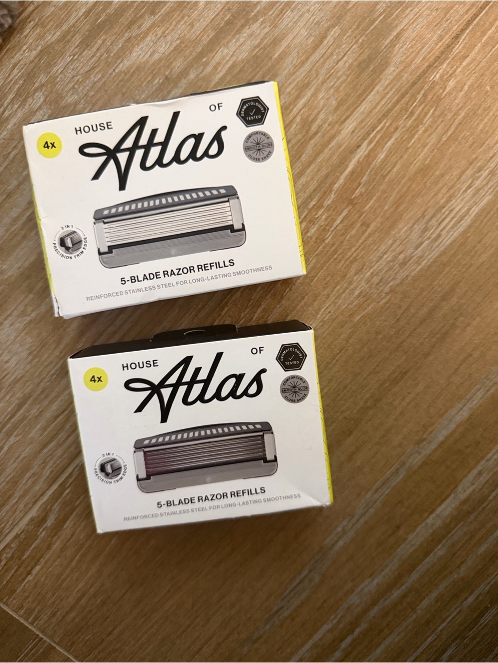 House of Atlas 5-Blade Razor Refills - Black and Silver (4 Pack) Bundle of 2